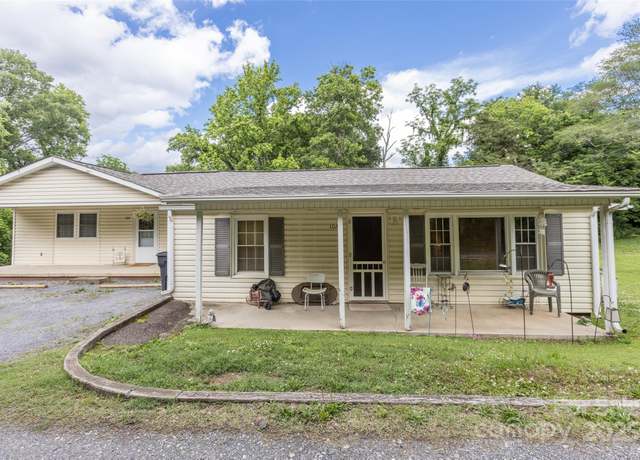 Property at 102 Lanier St, Mount Holly, NC 28120, 4 beds, 3 baths