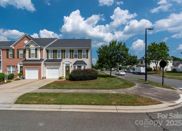 Property at 6225 Harrisburg Plz, Harrisburg, NC 28075, 3 beds, 2.5 baths