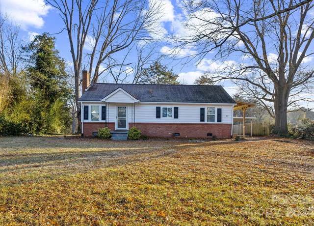 Property at 3819 Centergrove Rd, Concord, NC 28025, 2 beds, 1 bath