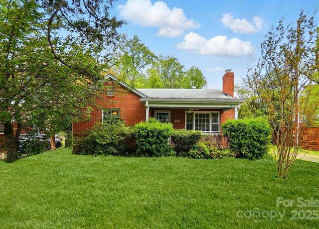 Property at 3221 Cosby Pl, Charlotte, NC 28205, 3 beds, 1 bath