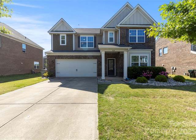 Property at 3424 Windstone Ln, Gastonia, NC 28056, 5 beds, 4.5 baths
