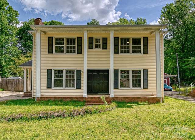 Property at 2544 Cedarwild Rd, Charlotte, NC 28212, 4 beds, 2.5 baths