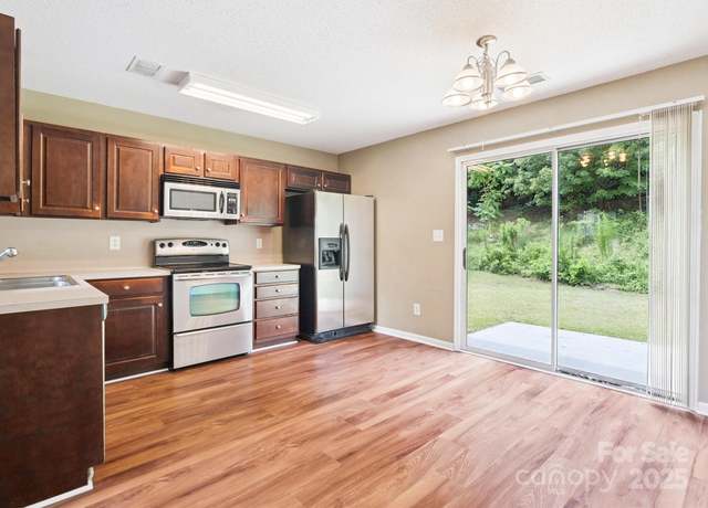 Property at 829 Raindrops Rd, Gastonia, NC 28054, 3 beds, 2.5 baths