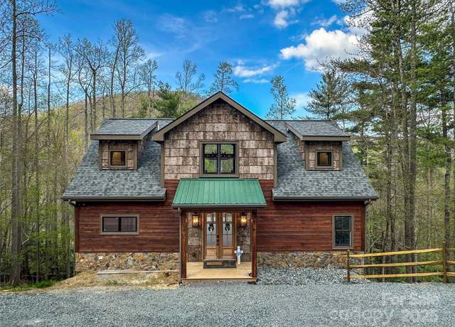Property at 371 Hews Cir, Blowing Rock, NC 28605, 4 beds, 5.5 baths