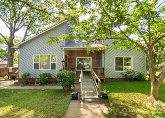 Property at 441 Kimbrook Ct, Rock Hill, SC 29730, 3 beds, 2 baths