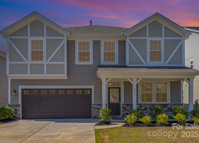 Property at 3147 Cheyney Park Dr, Charlotte, NC 28269, 5 beds, 4.5 baths