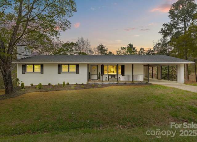 Property at 1614 Fieldbrook Rd, Rock Hill, SC 29732, 4 beds, 3 baths