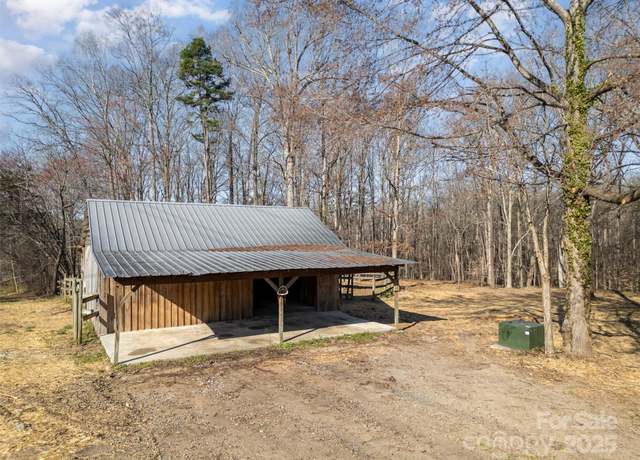 Property at 112 Hardwood Cir, Gastonia, NC 28056