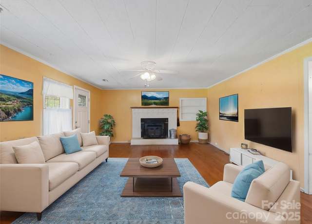 Property at 4325 Wolf Pond Rd, Monroe, NC 28112, 4 beds, 3.5 baths