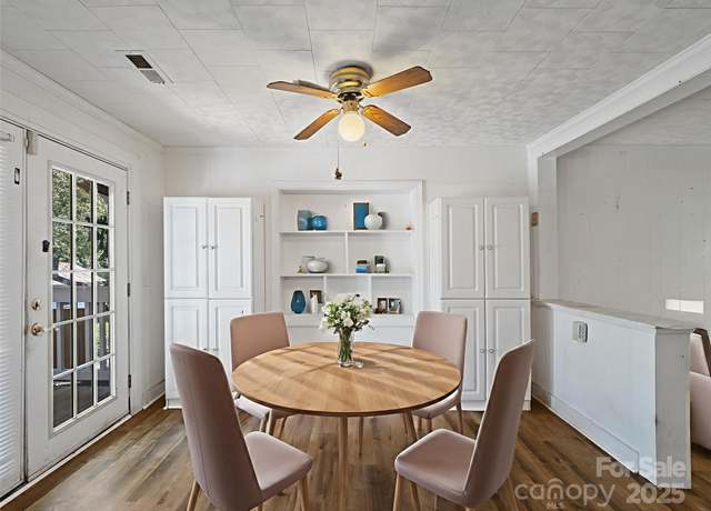 Property at 4325 Wolf Pond Rd, Monroe, NC 28112, 4 beds, 3.5 baths