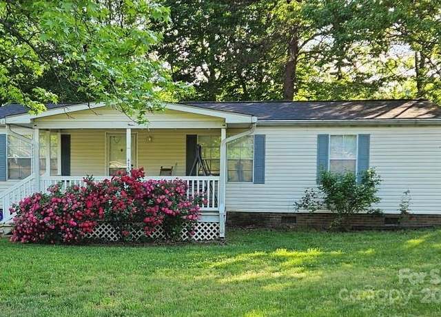 Property at 4731 Stratford Ln, Denver, NC 28037, 3 beds, 2 baths
