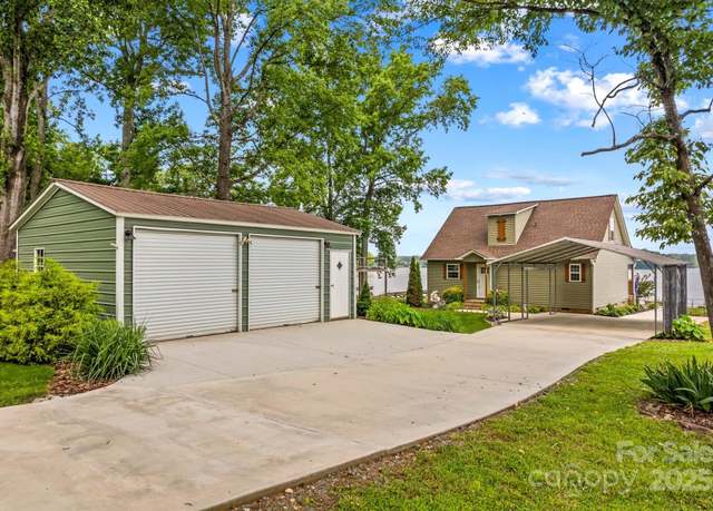 Property at 270 Yachtsman Dr, Salisbury, NC 28146, 2 beds, 2.5 baths