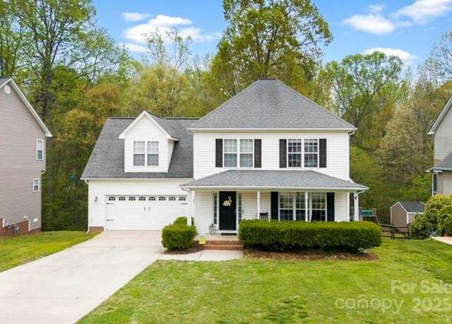 Property at 4380 Timberwood Dr, Gastonia, NC 28052, 4 beds, 2.5 baths