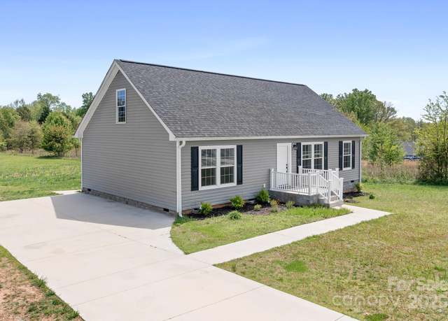 Property at 123 Pumice Dr, Statesville, NC 28625, 3 beds, 2 baths