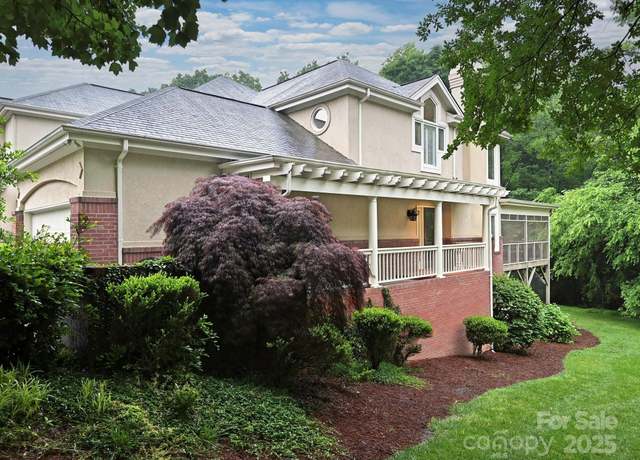 Property at 6647 Gaywind Dr, Charlotte, NC 28226, 4 beds, 3.5 baths