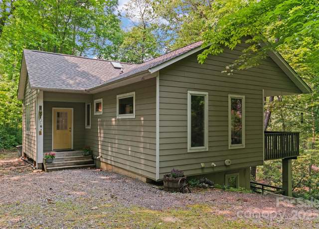Property at 608 Brandywine Rd, Waynesville, NC 28786, 3 beds, 3 baths