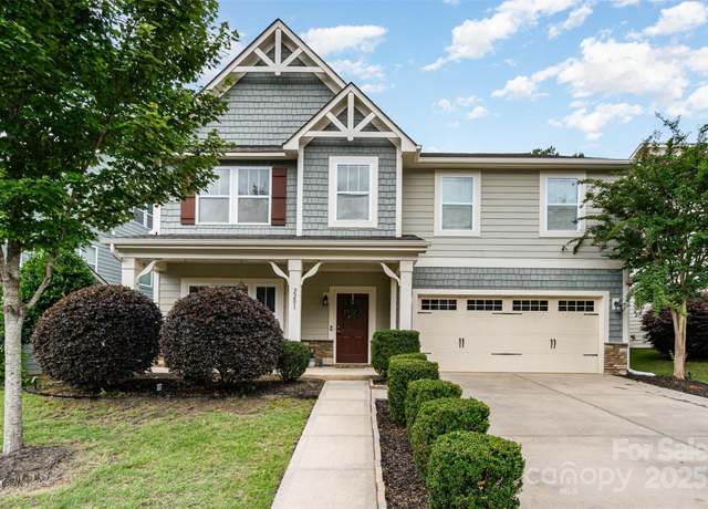 Property at 2201 Bluebell Way, Tega Cay, SC 29708, 4 beds, 2.5 baths