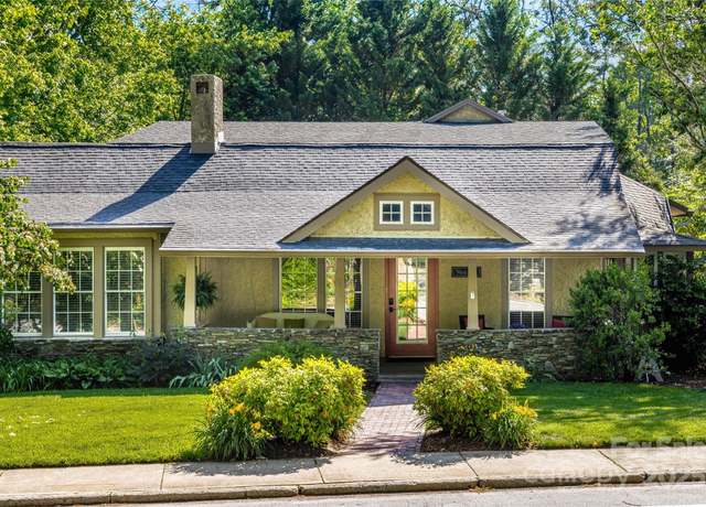 Property at 672 Blythe St, Hendersonville, NC 28739, 3 beds, 2 baths