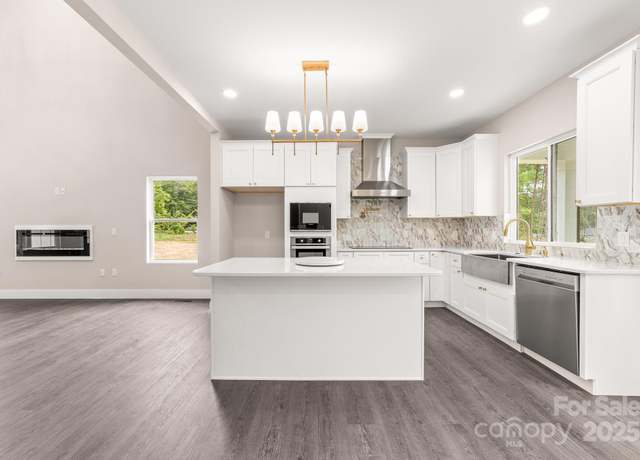 Property at 1471 Marshbrooke Ln, Catawba, NC 28609, 3 beds, 2.5 baths