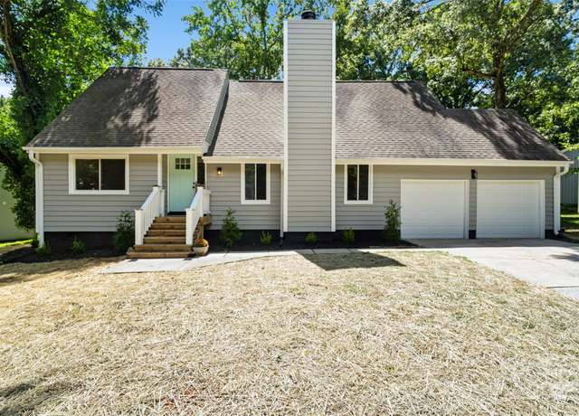 Property at 9514 Fairway Ridge Rd, Charlotte, NC 28277, 3 beds, 2.5 baths