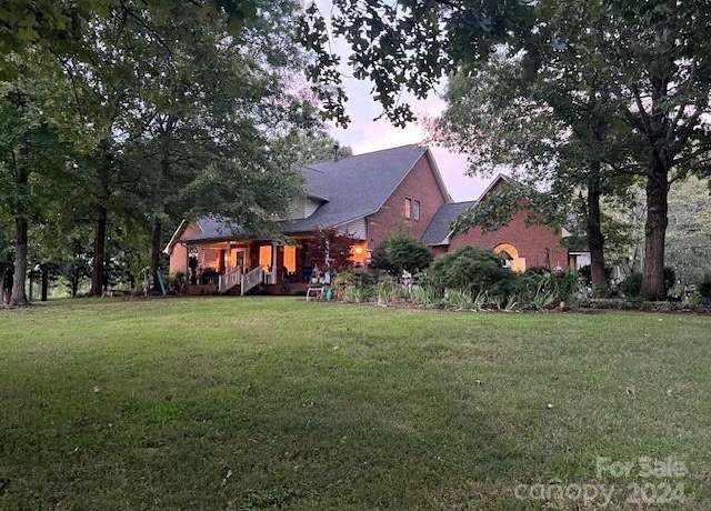 Property at 1240 Gaddy Rd S, Nebo, NC 28761, 3 beds, 2.5 baths