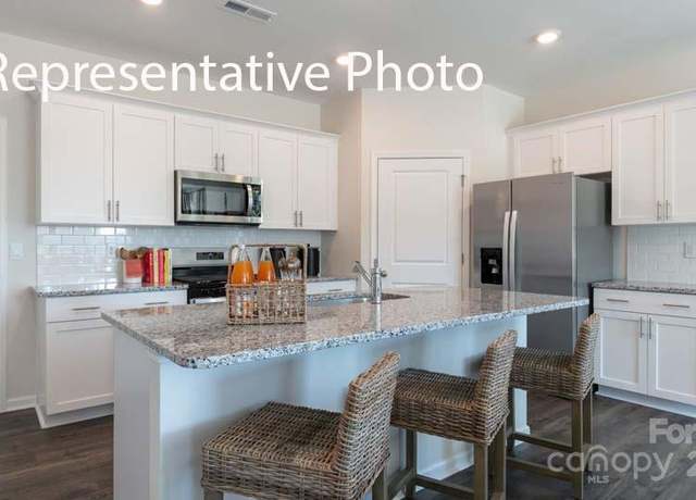 Property at 2043 Harlequin Dr, Indian Trail, NC 28079, 3 beds, 2.5 baths