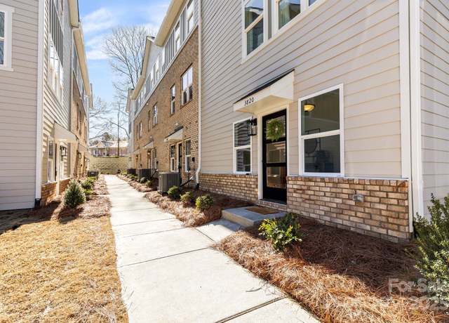 Property at 3820 Odom Ave, Charlotte, NC 28216, 3 beds, 2.5 baths
