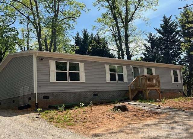 Property at 3903 Dysartsville Rd, Morganton, NC 28655, 4 beds, 2 baths