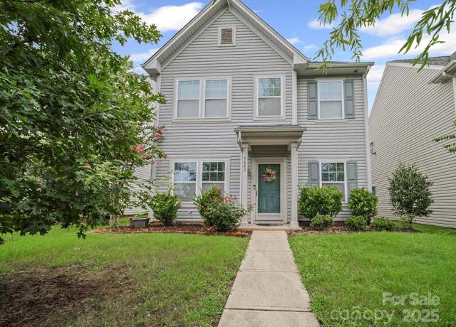 Property at 9843 Hanberry Blvd, Charlotte, NC 28213, 3 beds, 2.5 baths