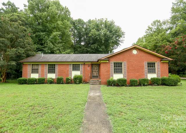 Property at 101 Hemlock Dr, Salisbury, NC 28147, 3 beds, 2 baths