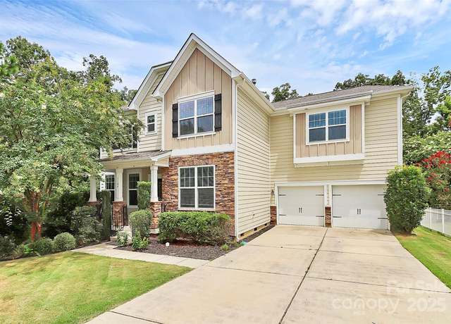 Property at 1104 Snowbird Ln, Waxhaw, NC 28173, 6 beds, 4.5 baths