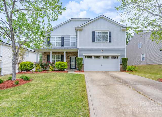 Property at 1144 Spicewood Pines Rd, Fort Mill, SC 29708, 5 beds, 2.5 baths