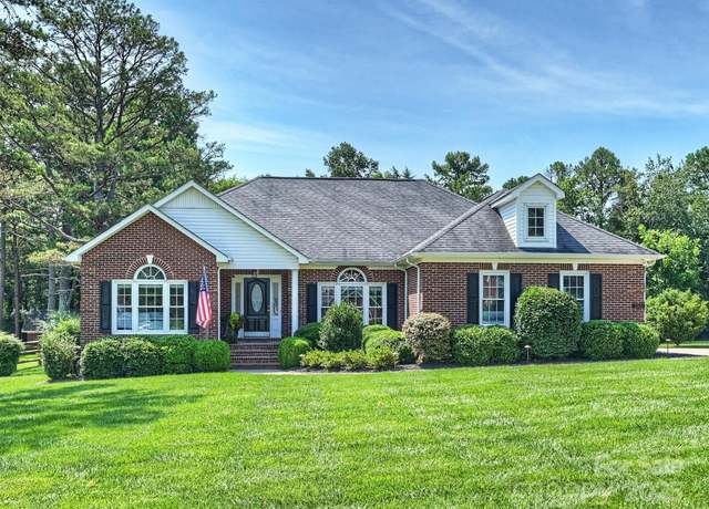 Property at 5921 Meadowmere Dr, Monroe, NC 28110, 3 beds, 2 baths