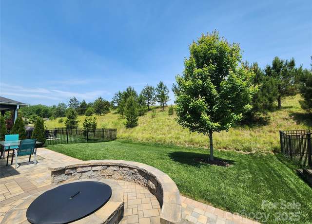 Property at 5003 Looking Glass Trl, Denver, NC 28037, 3 beds, 2 baths