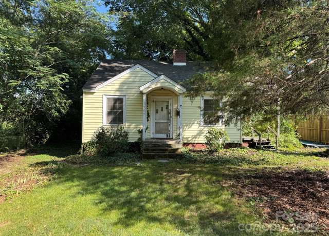 Property at 1909 Garibaldi Ave, Charlotte, NC 28208, 2 beds, 1 bath