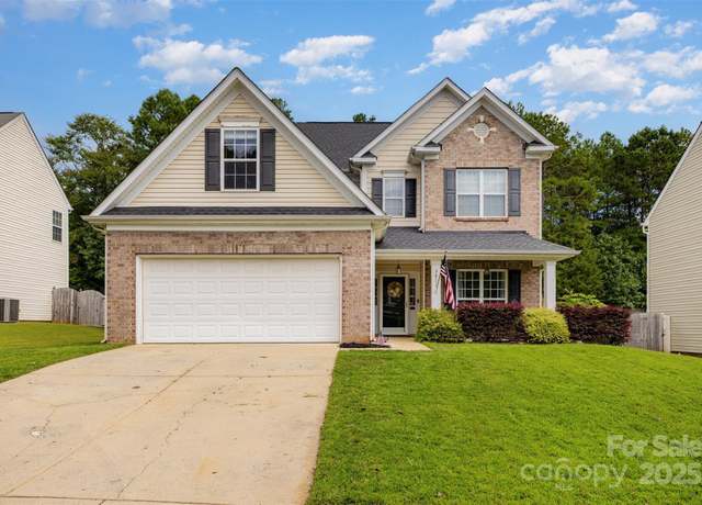 Property at 3011 Streamlet Way, Monroe, NC 28110, 4 beds, 2.5 baths