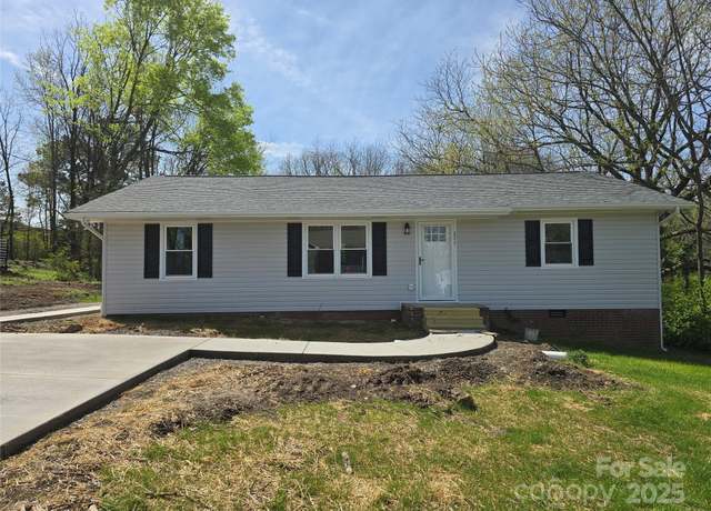 Property at 211 W Roswell St, Troy, NC 27371, 3 beds, 2 baths