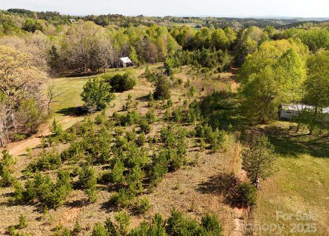 Property at 523 Mcdade Rd, Tryon, NC 28782
