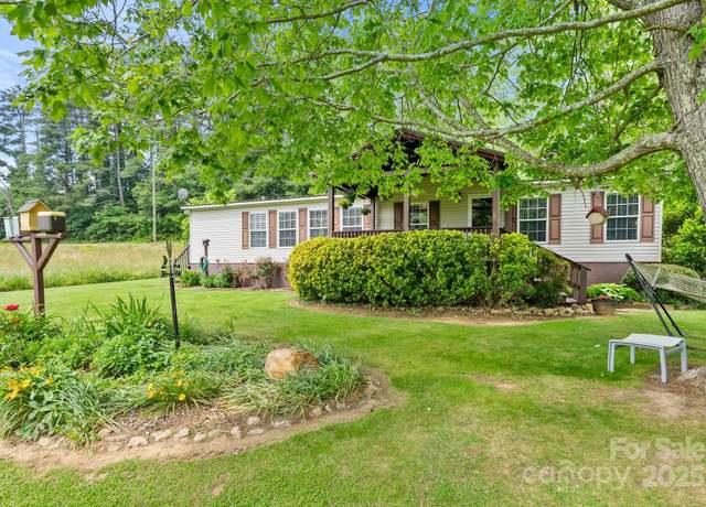 Property at 448 S Turkey Creek Rd, Leicester, NC 28748, 3 beds, 2 baths