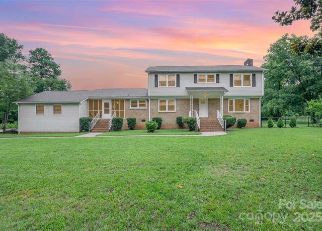 Property at 16308 Poplar Tent Rd, Huntersville, NC 28078, 4 beds, 3 baths