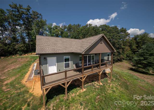 Property at 71 Banks Creek Rd, Burnsville, NC 28714, 3 beds, 2 baths