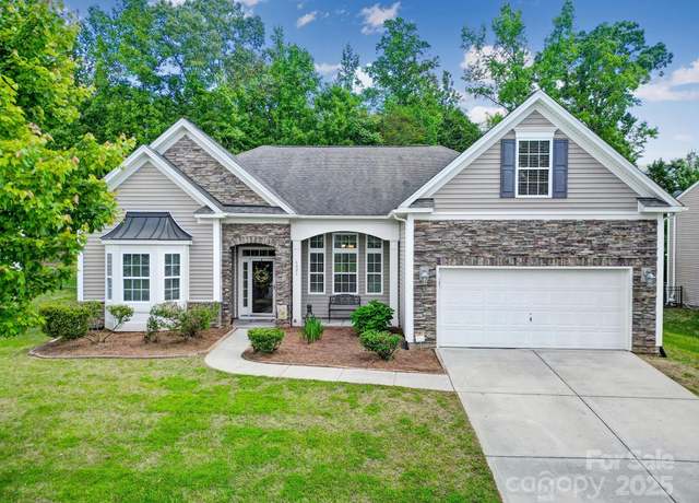 Property at 6021 Piscataway Ct, Rock Hill, SC 29732, 4 beds, 2 baths