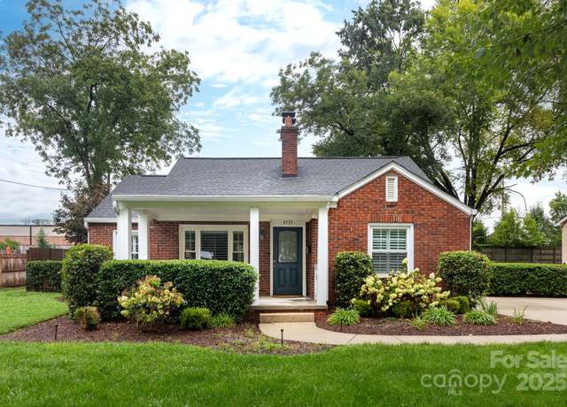 Property at 4735 Doris Ave, Charlotte, NC 28205, 2 beds, 1.5 baths