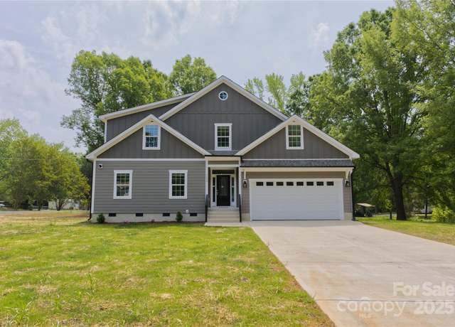 Property at 4006 Scarlet Dr #29, Matthews, NC 28104, 3 beds, 3 baths