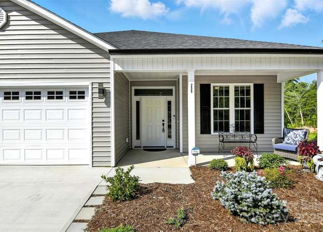 Property at 255 Eagles Lndg, Morganton, NC 28655, 3 beds, 2 baths