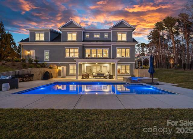 Property at 111 Kent Ct, Mooresville, NC 28117, 5 beds, 5 baths