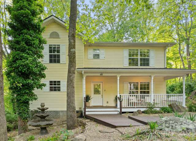 Property at 48 Mountain Site Ln, Asheville, NC 28803, 2 beds, 2.5 baths