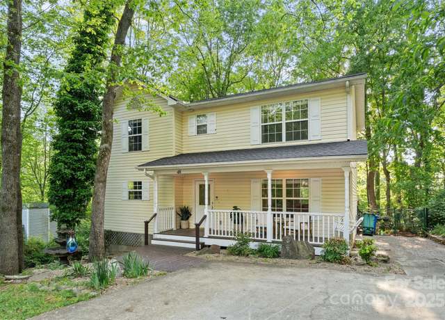 Property at 48 Mountain Site Ln, Asheville, NC 28803, 2 beds, 2.5 baths