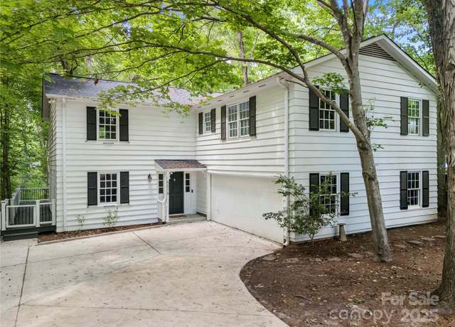 Property at 5016 Celeste Ct, Charlotte, NC 28270, 4 beds, 2.5 baths