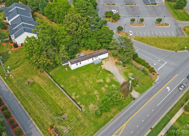 Property at 2374 Rock Hill Church Rd, Concord, NC 28027, 3 beds, 2 baths